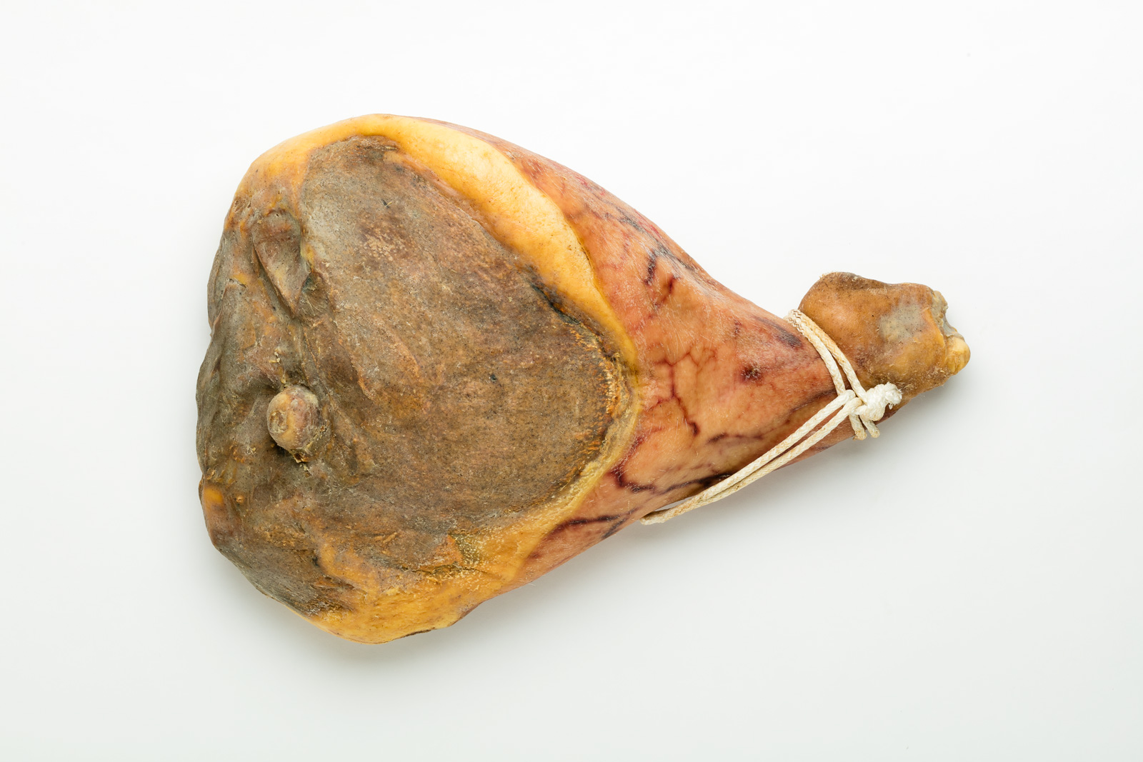 Prosciutto Di Parma Tomassoni Intero O Trancio – Prosciutto Crudo